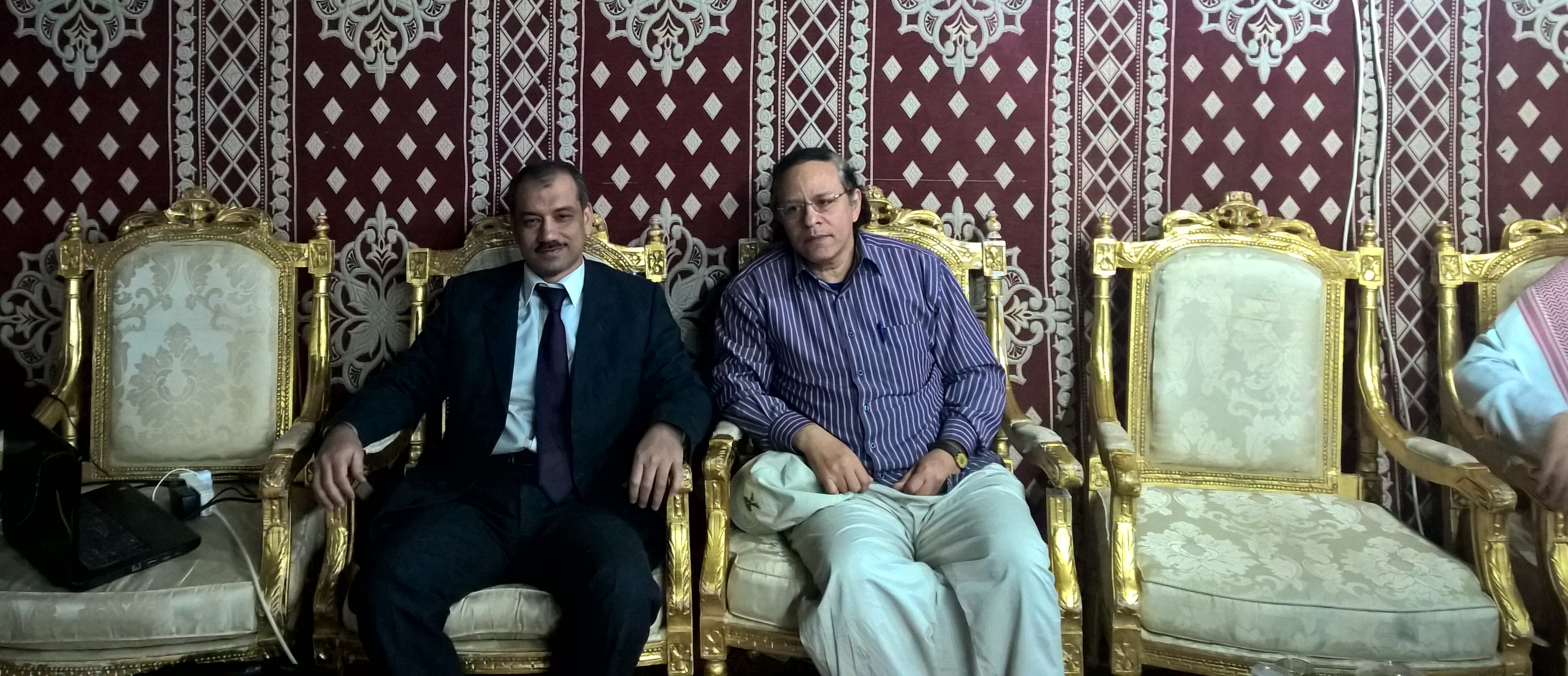 في مخيم الطلاب بالجامعة.jpg