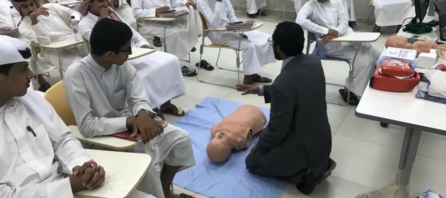 دورات تدريبية لطبية شقراء في كلية المجتمع بشقراء عن الإصابات الرياضية والإسعافات الأولية دورات تدريبية لطبية شقراء في كلية المجتمع بشقراء عن الإصابات الرياضية والإسعافات الأولية